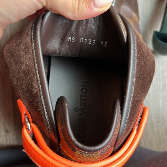 Louis Vuitton Men’s sneaker - Picture 9 of 10